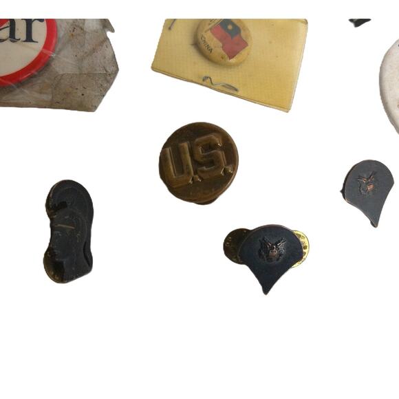 Vintage Military Badges and Pins Desert Storm Era Bundle Set of 10 - Picture 4 of 8